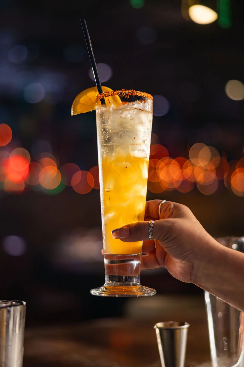 04.2026 Razzoos Social Lifestyle Bar Southern Sunset Spritz Close Up Alt 01